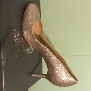 Gold Vince Camino heels